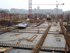 广西建筑模板在雨天施工得注意什么呢？